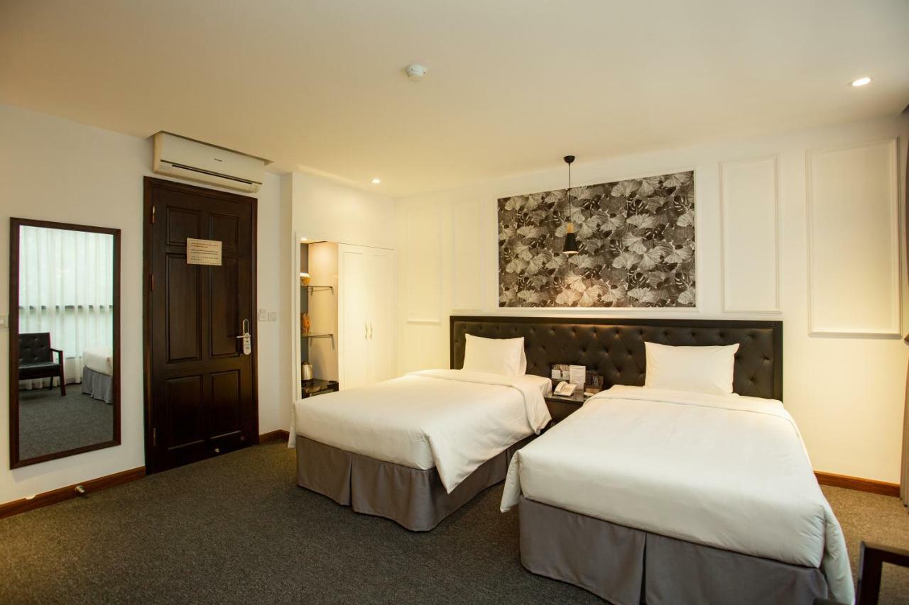 Adeline Hotel Hanoi Bagian luar foto