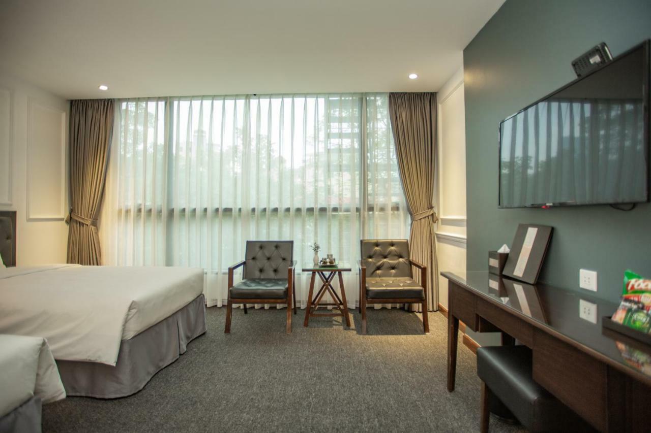Adeline Hotel Hanoi Bagian luar foto