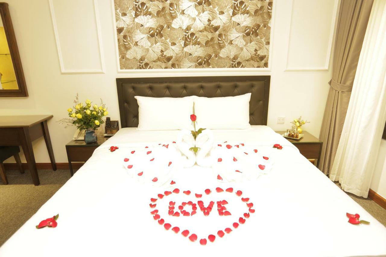 Adeline Hotel Hanoi Bagian luar foto