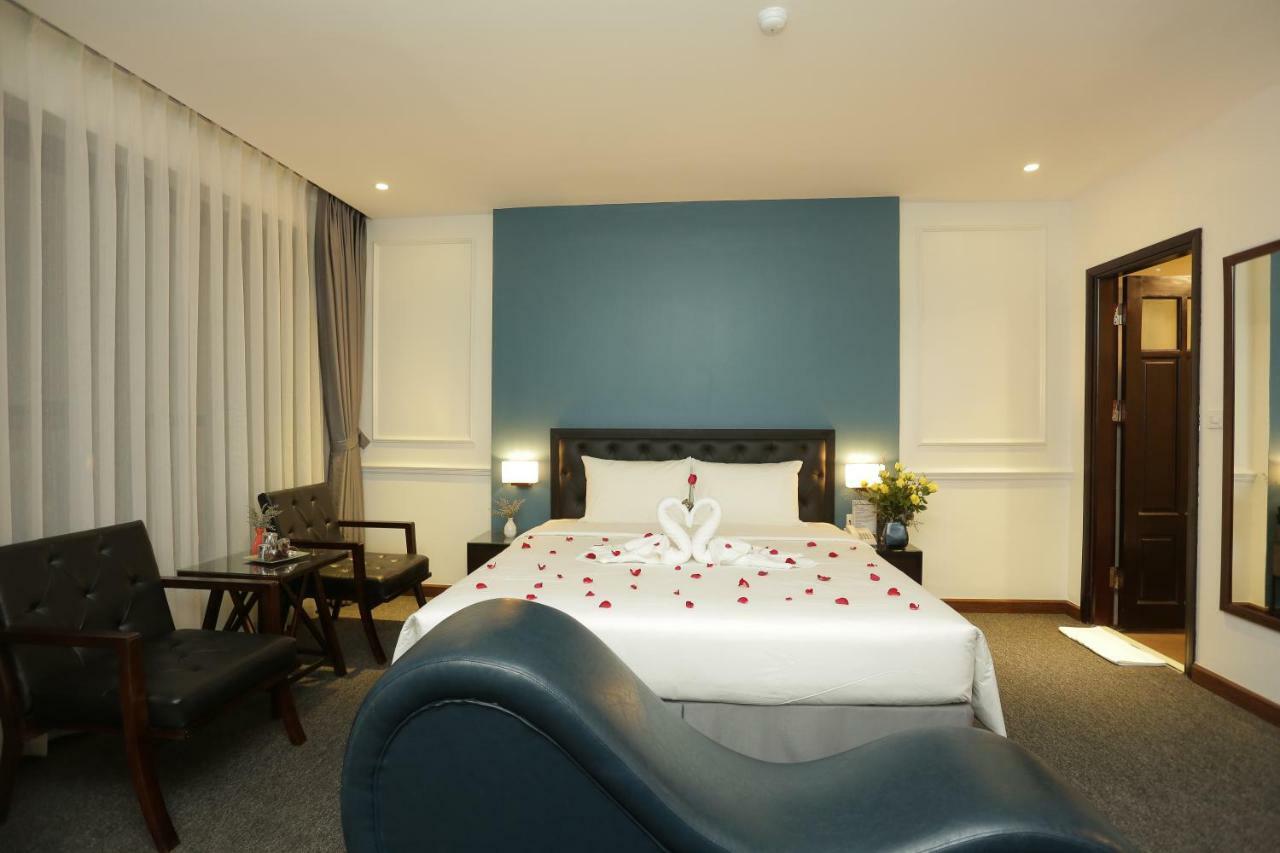 Adeline Hotel Hanoi Bagian luar foto